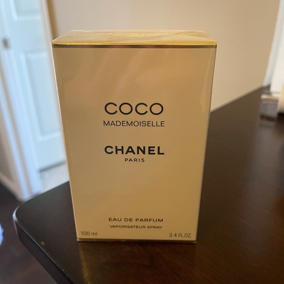 CHANEL Other - COCO CHANEL MADEMOISELLE
